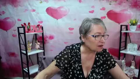 OlgaLuck online show from 04-15-26, 05:36