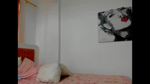 olivahot30 online show from 12-29-24, 07:32
