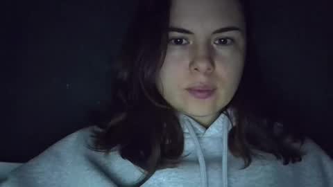 Snapshot of olivepeach chatting on 06-02-26, 10:28 Oil online show from 06-02-26, 10:28