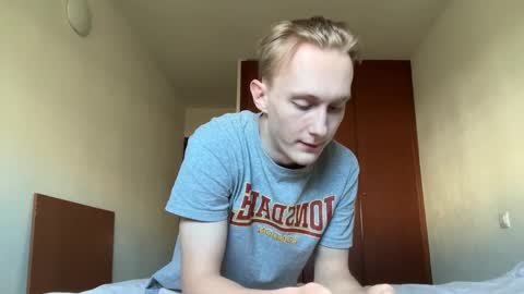 Snapshot of oliver_and_thomas chatting on 11-20-25, 12:16 Oliver and Thomas online show from 11-20-25, 12:16