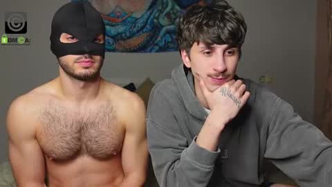 Snapshot of oliver_baker chatting on 02-11-25, 05:29 Oliver  Kaen online show from 02-11-25, 05:29