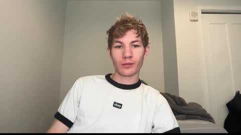 Snapshot of oliver_beck chatting on 02-24-25, 06:47 Oliver Beck online show from 02-24-25, 06:47