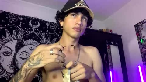 Oliver fast online show from 11-10-25, 06:23