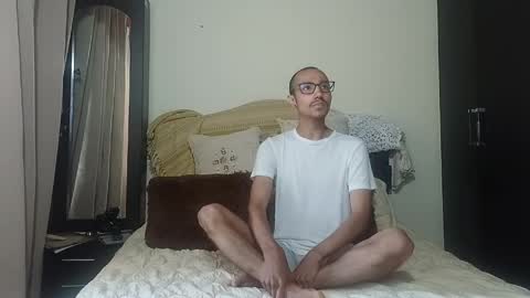 Snapshot of oliver_goldberg chatting on 04-20-26, 12:08 oliver_goldberg online show from 04-20-26, 12:08