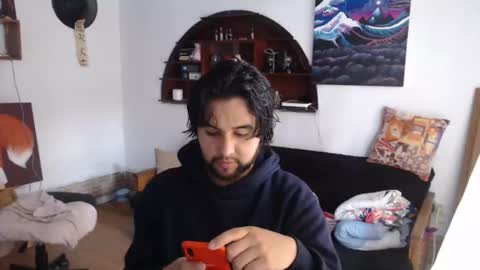 Snapshot of oliver_laid_2023 chatting on 01-16-26, 08:02 oliver_laid_2023 online show from 01-16-26, 08:02