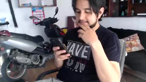 Snapshot of oliver_laid_2023 chatting on 05-16-26, 08:07 oliver_laid_2023 online show from 05-16-26, 08:07
