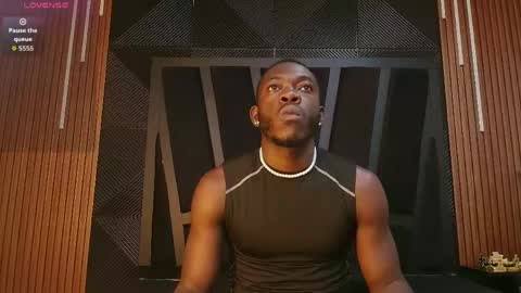 OLIVER LAURENT online show from 04-16-26, 11:18