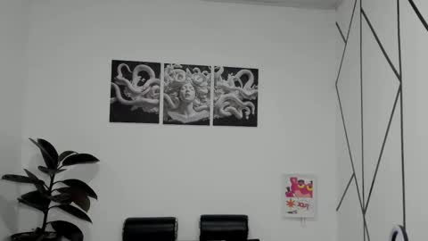 oliver mr  online show from 11-10-25, 09:58