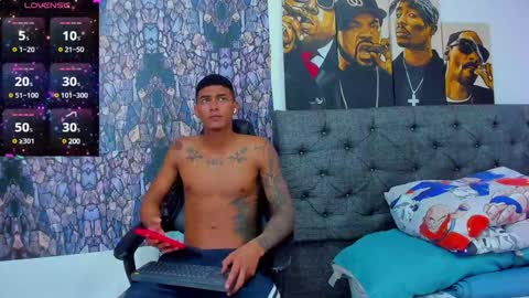 oliver_smith_2 online show from 02-02-25, 05:59