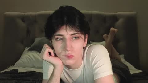 oliver online show from 02-11-26, 05:07