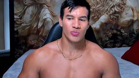 oliver_tommy online show from 11-17-25, 01:44