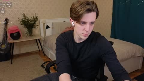 Oliver Evans online show from 01-11-25, 12:12