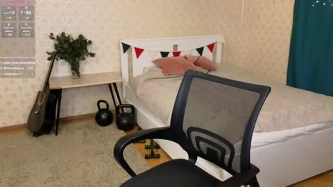 Oliver Evans online show from 02-03-25, 01:52