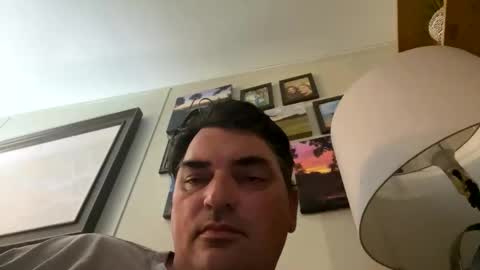 oliverclothesoff1211 online show from 05-09-26, 01:33