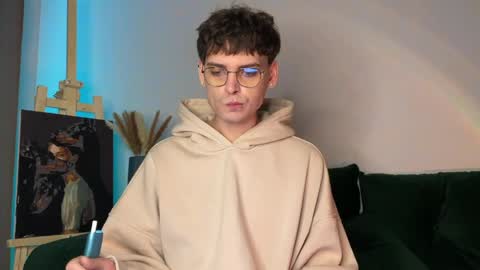 oliverlawrence online show from 05-25-26, 12:33