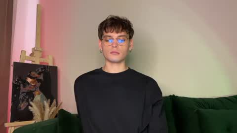 Snapshot of oliverlawrence chatting on 07-05-26, 04:19 oliverlawrence online show from 07-05-26, 04:19