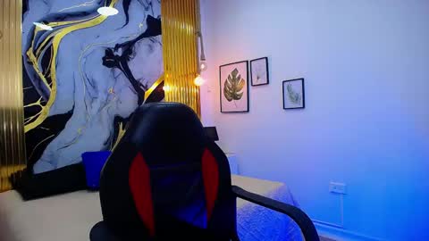 Snapshot of olivermorgan69 chatting on 05-27-26, 01:57 Oliver online show from 05-27-26, 01:57