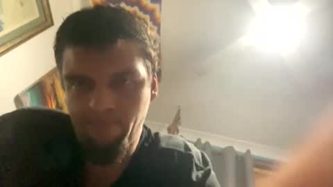 Snapshot of oliversunley22 chatting on 04-10-26, 10:31 oliversunley22 online show from 04-10-26, 10:31