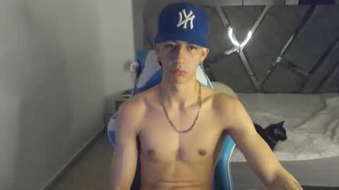 Snapshot of oliverthompson_01 chatting on 10-10-25, 07:51 oliverthompson_01 online show from 10-10-25, 07:51