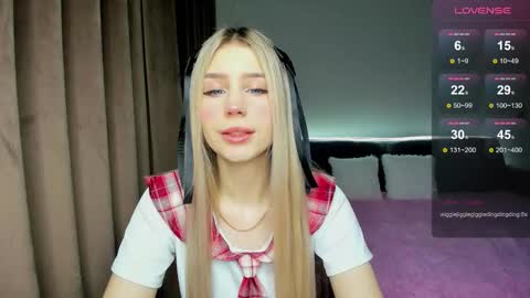 Olivia online show from 11-27-25, 07:10