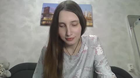 Olivia online show from 09-29-25, 07:19