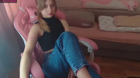 Olivia online show from 05-16-26, 11:31