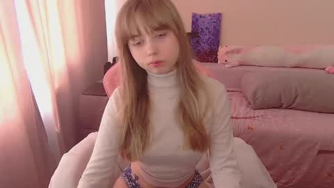 Olivia online show from 06-03-26, 10:51