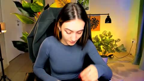 Snapshot of olivia_norton_ chatting on 10-04-25, 10:35 olivia_norton_ online show from 10-04-25, 10:35