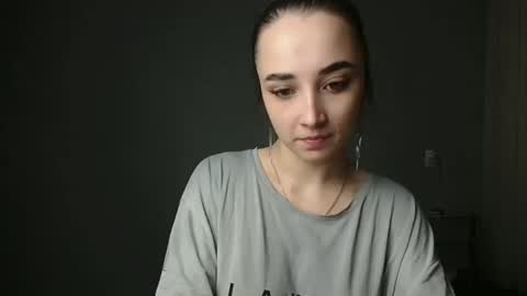 Olivia online show from 12-25-24, 08:28