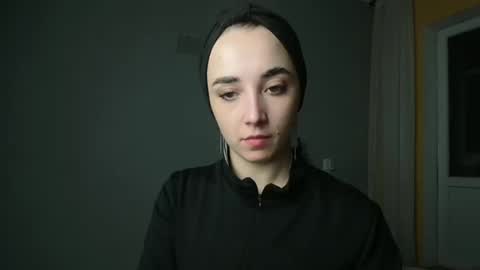 Olivia online show from 01-27-25, 09:00