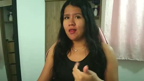 Olivia online show from 11-28-25, 12:52