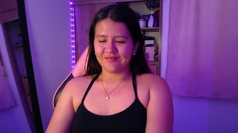 Snapshot of olivia_watson_ chatting on 06-26-26, 12:20 Olivia online show from 06-26-26, 12:20