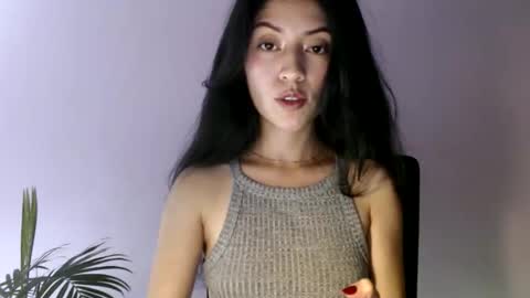 oliviaaa__ online show from 02-11-26, 03:39