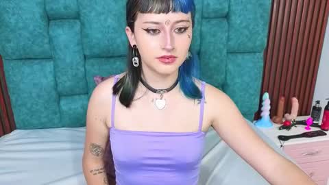 Snapshot of oliviabonnie chatting on 03-01-26, 06:54 oliviabonnie online show from 03-01-26, 06:54