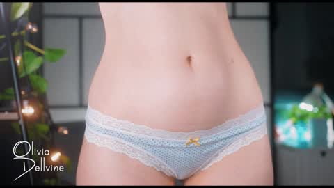 Olivia online show from 01-25-25, 01:43