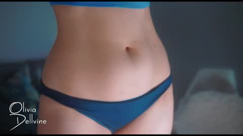 Snapshot of oliviadellvine chatting on 05-19-26, 01:56 Olivia online show from 05-19-26, 01:56