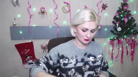 OliviaHorst online show from 12-21-24, 11:01