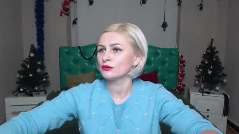 OliviaHorst online show from 12-26-24, 06:19