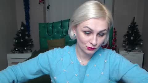 OliviaHorst online show from 12-26-24, 01:54