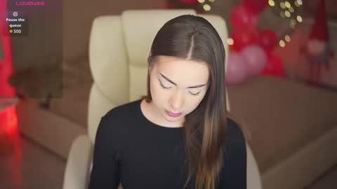 Snapshot of oliviamoore_ chatting on 02-16-26, 01:51 Olivia online show from 02-16-26, 01:51