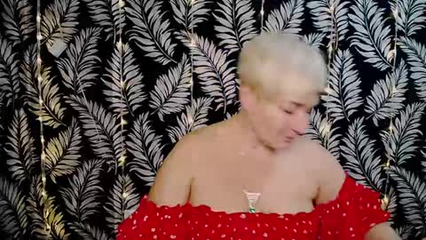 Kelly online show from 01-03-25, 12:19