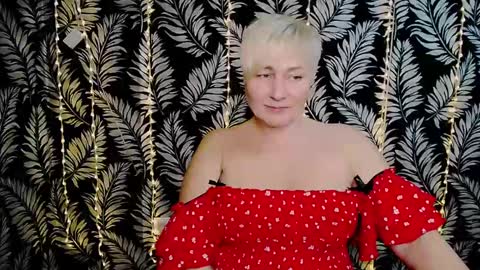 Kelly online show from 02-09-25, 03:23