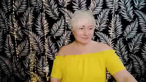 Kelly online show from 02-21-26, 01:23