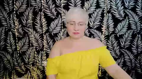 Kelly online show from 04-19-26, 10:25