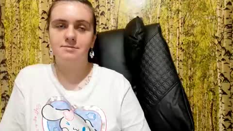 Snapshot of oliviasager chatting on 05-31-26, 06:09 Mistress Olivia online show from 05-31-26, 06:09