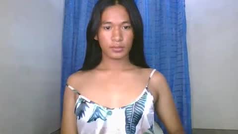 Snapshot of oliviaslut69 chatting on 11-19-25, 04:12 oliviaslut69 online show from 11-19-25, 04:12