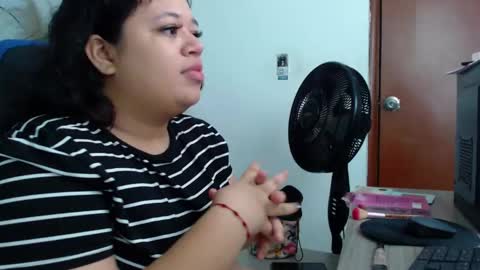 oliviia_cute online show from 11-03-25, 05:09