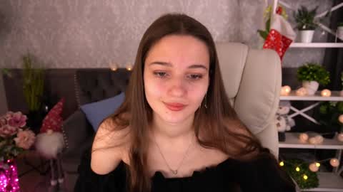 Snapshot of olivkablush chatting on 01-02-25, 07:23 Olivia online show from 01-02-25, 07:23