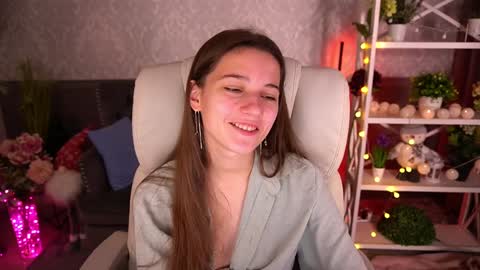 Snapshot of olivkablush chatting on 01-09-25, 09:48 Olivia online show from 01-09-25, 09:48