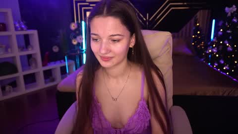 Snapshot of olivkablush chatting on 01-14-25, 10:27 Olivia online show from 01-14-25, 10:27